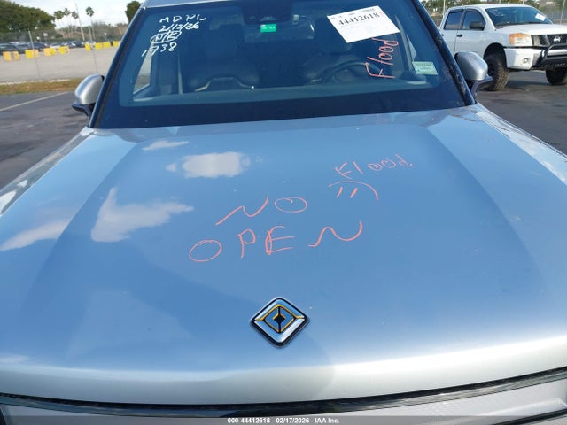 2024 RIVIAN R1T 7FCTGBAA0RN031738 Photo 9