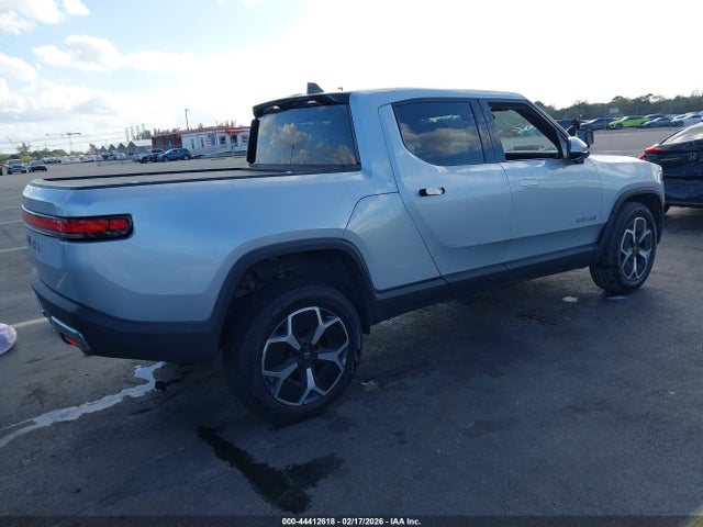 2024 RIVIAN R1T 7FCTGBAA0RN031738 Photo 3