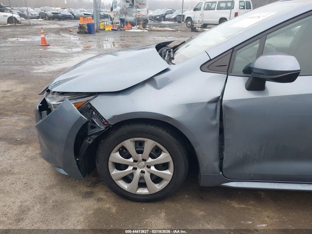 44412627 :رقم المزاد ، 5YFEPMAE9NP299326 vin ، 2022 Toyota Corolla Le مزاد بيع