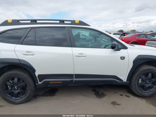 4S4BTGUD7R3219177 Subaru Outback Wilderness