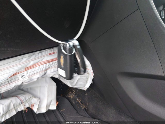 KL7CJLSB2LB011128 Chevrolet Trax Fwd Lt
