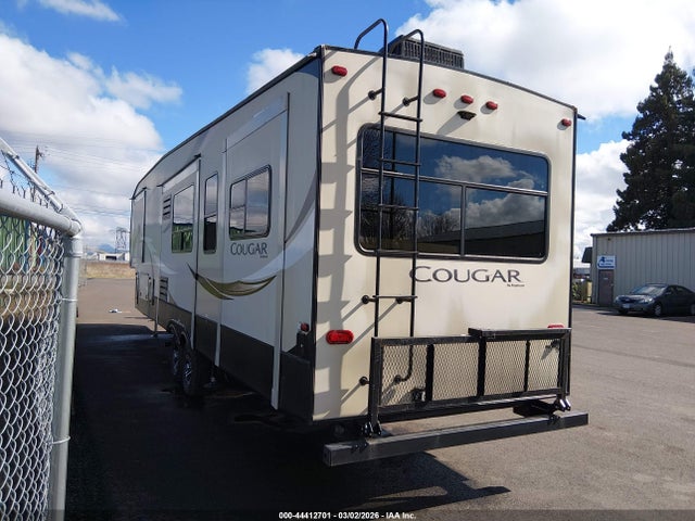 Keystone Cougar 2018 4YDF36624J2507547 Image 3