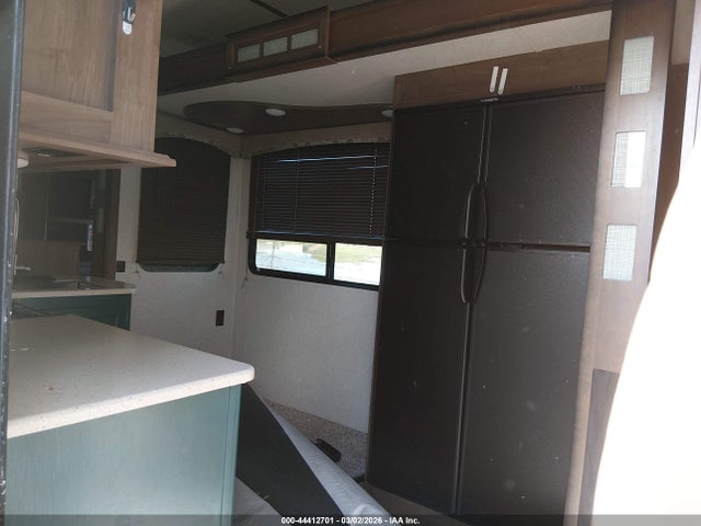 Keystone Cougar 2018 4YDF36624J2507547 Image 5