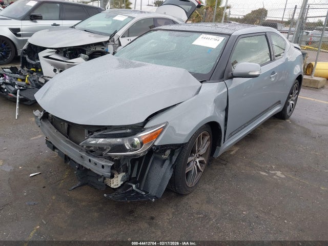 Scion TC 2016 JTKJF5C72GJ023463 Image 2