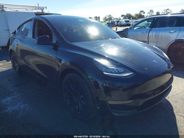 5YJYGDEE8MF091553 Tesla Model Y Long Range Dual Motor All-wheel Drive