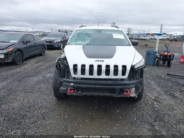 1C4PJMBS8GW337752 Jeep Cherokee Trailhawk
