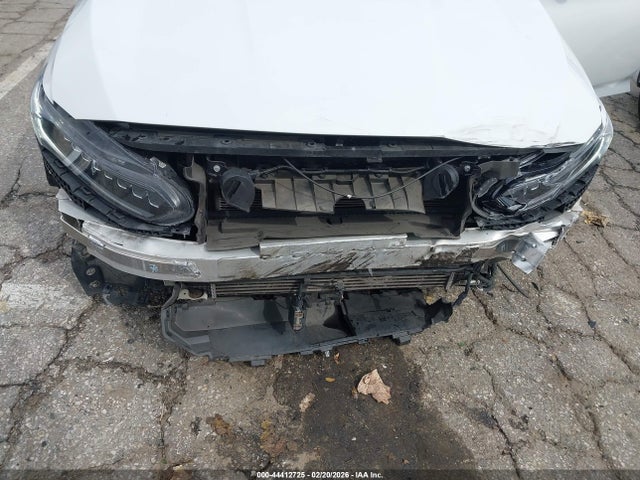 1HGCV1F38MA013750 Honda Accord Sport