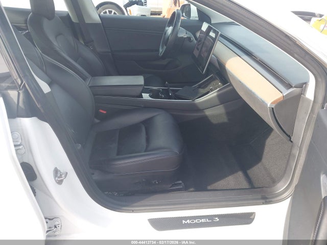 2018 TESLA MODEL 3 5YJ3E1EB8JF094761 Photo 4