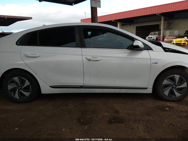 KMHC75LC5JU061300 Hyundai Ioniq Hybrid Sel