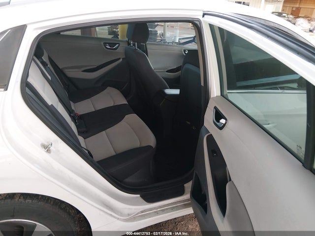 KMHC75LC5JU061300 Hyundai Ioniq Hybrid Sel