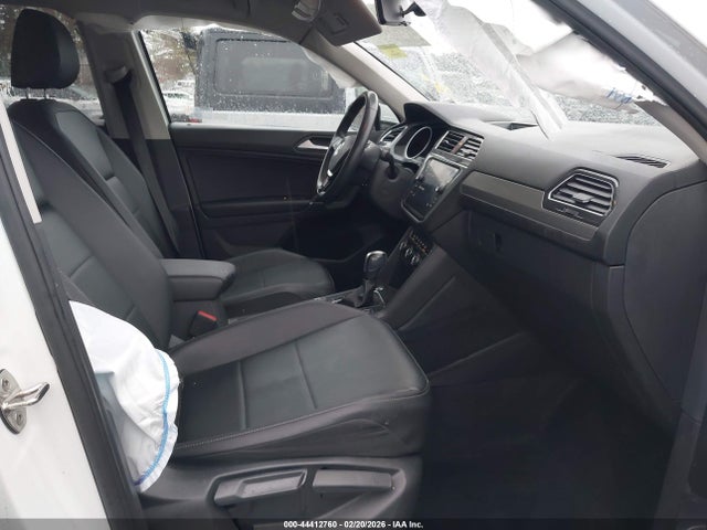2020 VOLKSWAGEN TIGUAN 3VV2B7AXXLM041648 Photo 4