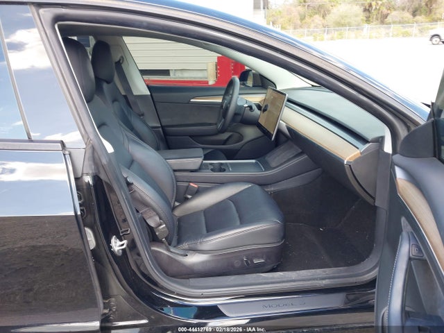 2022 TESLA MODEL 3 5YJ3E1EB9NF104610 Photo 4