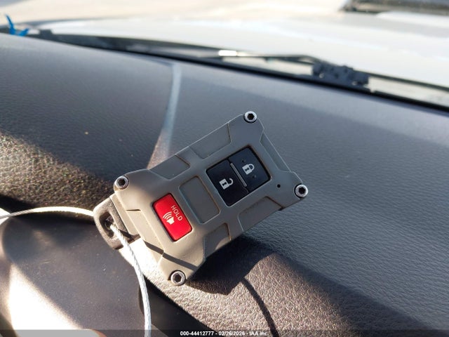 3TMCZ5AN5JM152946 Toyota Tacoma Trd Sport