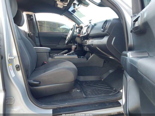 3TMCZ5AN5JM152946 Toyota Tacoma Trd Sport