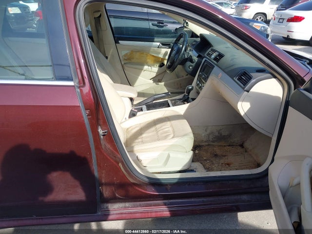 Продаж на аукціоні авто 2012 Volkswagen Passat 2.5l Se, vin: 1VWBH7A36CC093478, номер лоту: 44412860