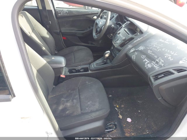 Продажа на аукционе авто 2016 Ford Focus Se, vin: 1FADP3K24GL320336, номер лота: 44412876