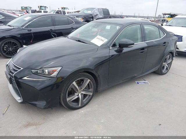 2017 LEXUS IS 200T JTHBA1D29H5053087 Photo 1