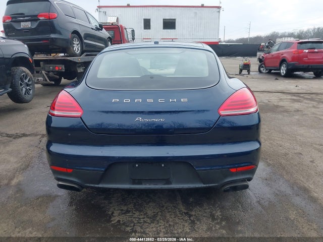 Aukcja sprzedaży 2014 Porsche Panamera 4, vin: WP0AA2A75EL008965, numer aukcji: 44412882