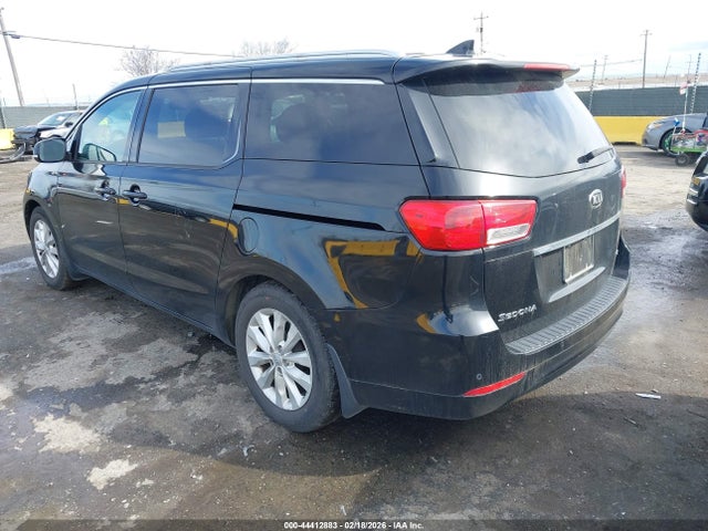 KIA SEDONA EX 2017 KNDMC5C15H6273678 Image 3