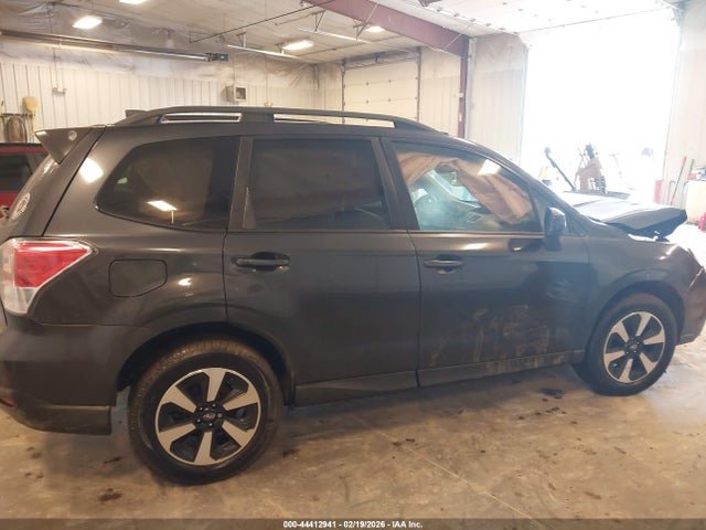 Продаж на аукціоні авто 2018 Subaru Forester 2.5i Premium, vin: JF2SJAGC6JH599034, номер лоту: 44412941