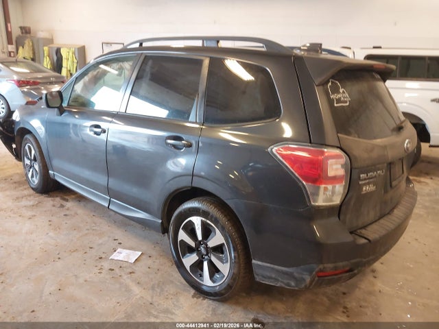 Продаж на аукціоні авто 2018 Subaru Forester 2.5i Premium, vin: JF2SJAGC6JH599034, номер лоту: 44412941