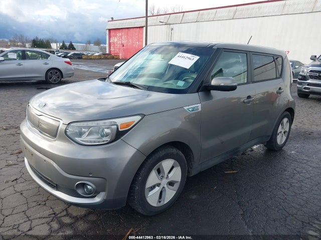 KNDJX3AE9G7004805 KIA Soul Ev +