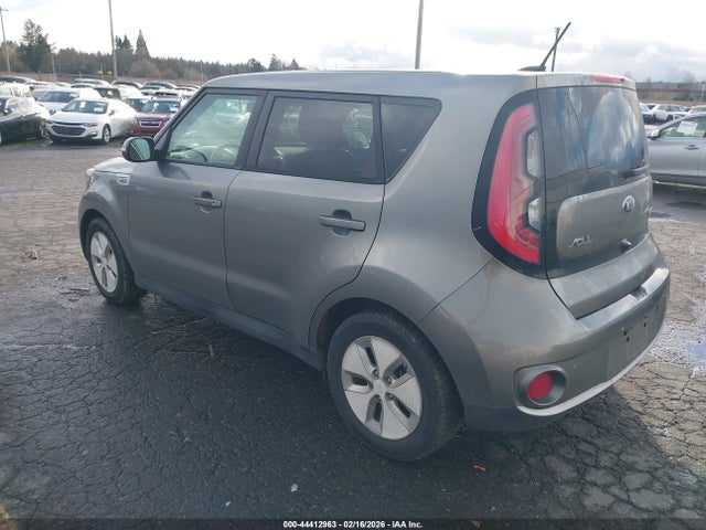 KNDJX3AE9G7004805 KIA Soul Ev +