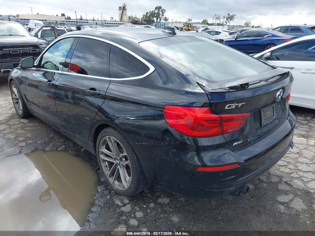 2017 BMW 330I GRAN TURISMO WBA8Z9C37HG826797 Photo 2
