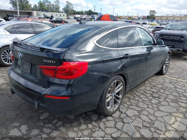 2017 BMW 330I GRAN TURISMO WBA8Z9C37HG826797 Photo 3