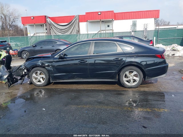 44412978 :رقم المزاد ، 5NPEG4JA3MH074800 vin ، 2021 Hyundai Sonata Se مزاد بيع