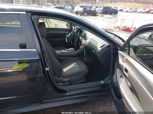 44412978 :رقم المزاد ، 5NPEG4JA3MH074800 vin ، 2021 Hyundai Sonata Se مزاد بيع