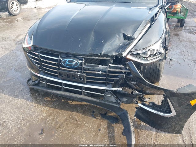 44412978 :رقم المزاد ، 5NPEG4JA3MH074800 vin ، 2021 Hyundai Sonata Se مزاد بيع
