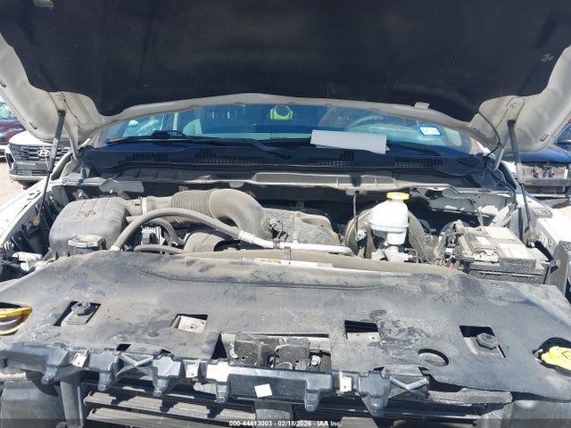 44413003 :رقم المزاد ، 3C6JR6DT8KG671407 vin ، 2019 Ram 1500 Classic Tradesman  4x2 8' Box مزاد بيع