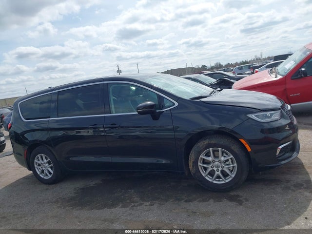 Auction sale of the 2023 Chrysler Pacifica Touring L, vin: 2C4RC1BG4PR508048, lot number: 44413006