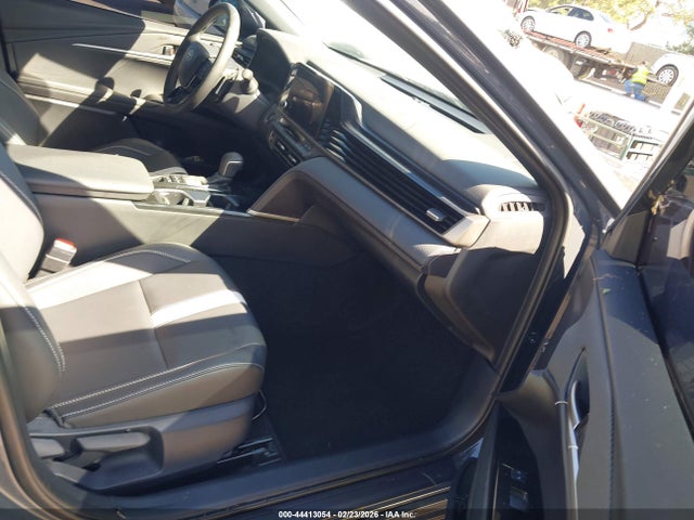 2025 TOYOTA CAMRY 4T1DAACK1SU119796 Photo 4