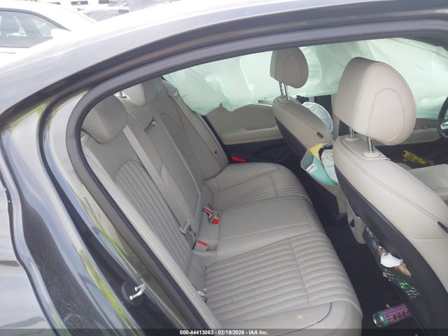 Auction sale of the 2022 Genesis G70 2.0t Rwd, vin: KMTG34TAXNU087036, lot number: 44413063