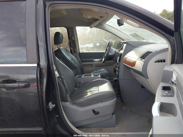 2008 CHRYSLER TOWN & COUNTRY 2A8HR54P28R119224 Photo 4