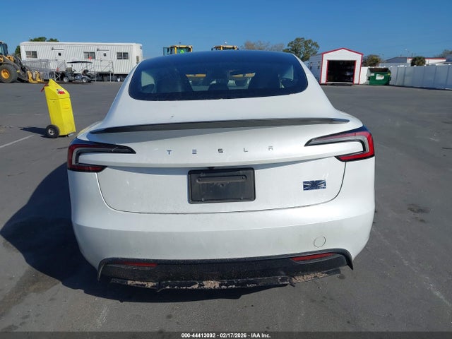 Aukcja sprzedaży 2024 Tesla Model 3 Performance All-wheel Drive, vin: 5YJ3E1ET9RF824522, numer aukcji: 44413092