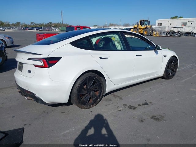 2024 TESLA MODEL 3 5YJ3E1ET9RF824522 Photo 3