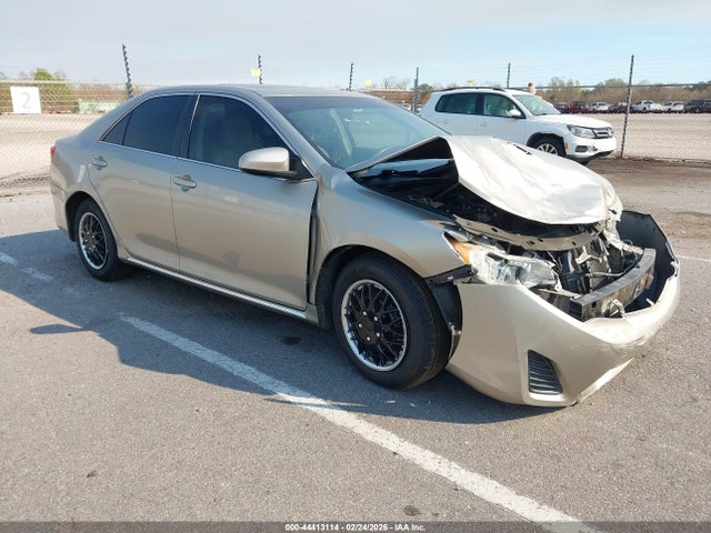 Toyota CAMRY LE 2014 4T1BF1FK3EU372417 главное изображение