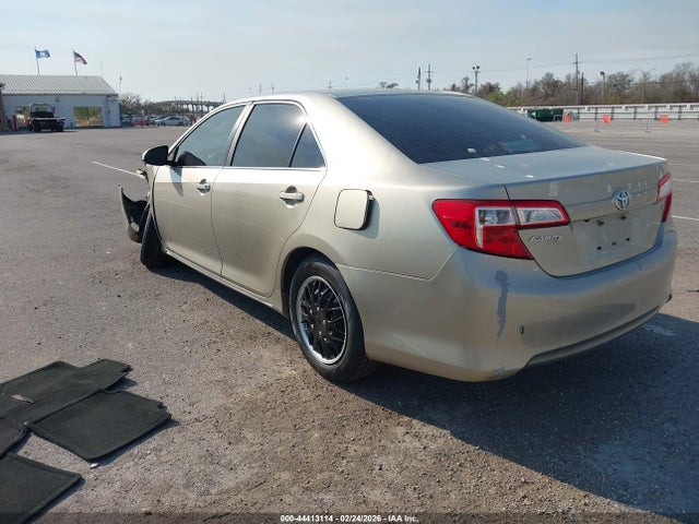 Toyota CAMRY LE 2014 4T1BF1FK3EU372417 Image 3