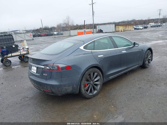 Продаж на аукціоні авто 2017 Tesla Model S, vin: 5YJSA1E43HF216154, номер лоту: 44413123