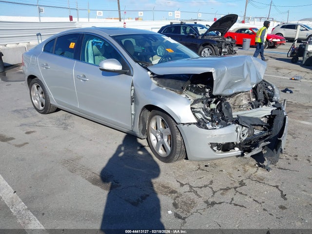 2012 VOLVO S60 YV1622FS5C2053126 Photo 0