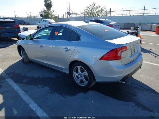 2012 VOLVO S60 YV1622FS5C2053126 Photo 2