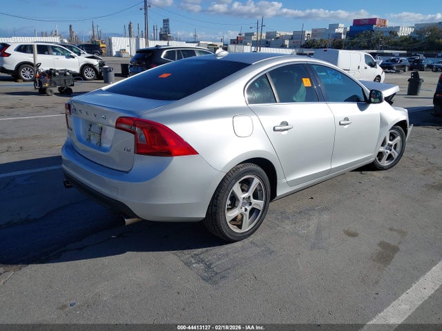 2012 VOLVO S60 YV1622FS5C2053126 Photo 3