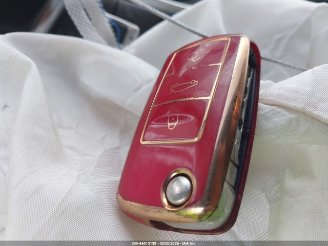 44413139 :رقم المزاد ، 3VW4T7AJ1FM271578 vin ، 2015 Volkswagen Jetta 2.0t Gli Se مزاد بيع