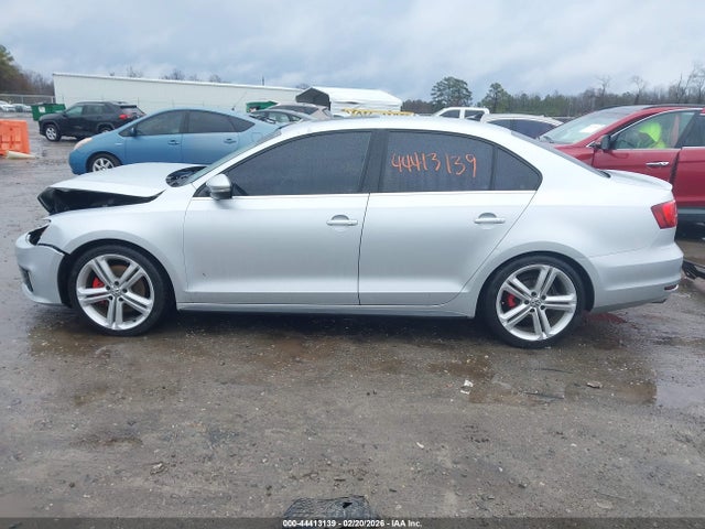 44413139 :رقم المزاد ، 3VW4T7AJ1FM271578 vin ، 2015 Volkswagen Jetta 2.0t Gli Se مزاد بيع
