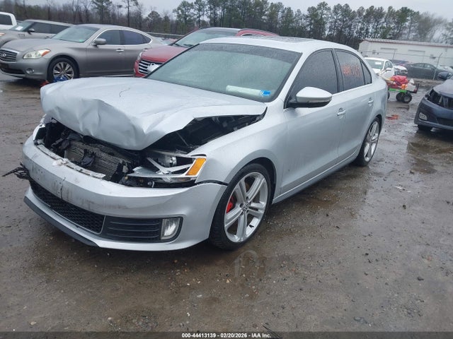 44413139 :رقم المزاد ، 3VW4T7AJ1FM271578 vin ، 2015 Volkswagen Jetta 2.0t Gli Se مزاد بيع
