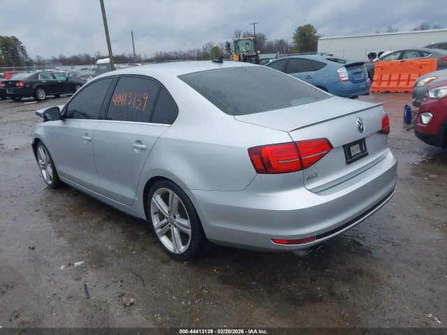 44413139 :رقم المزاد ، 3VW4T7AJ1FM271578 vin ، 2015 Volkswagen Jetta 2.0t Gli Se مزاد بيع