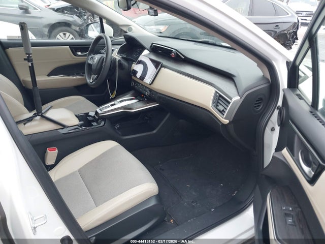 JHMZC5F11JC008814 Honda CLARITY PLUG-IN HYBRID